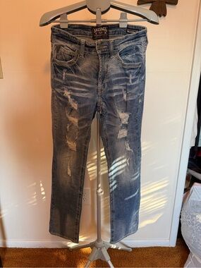 Salvage Men’s Distressed Jeans (30R)